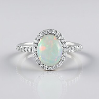 Anello in argento con Opale di Welo