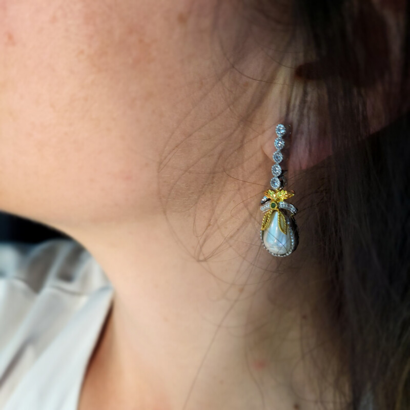 Pendientes en plata con Perla blanca de Mabe (Gems en Vogue)