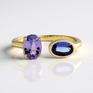 Anello in oro con Tanzanite (non riscaldata)