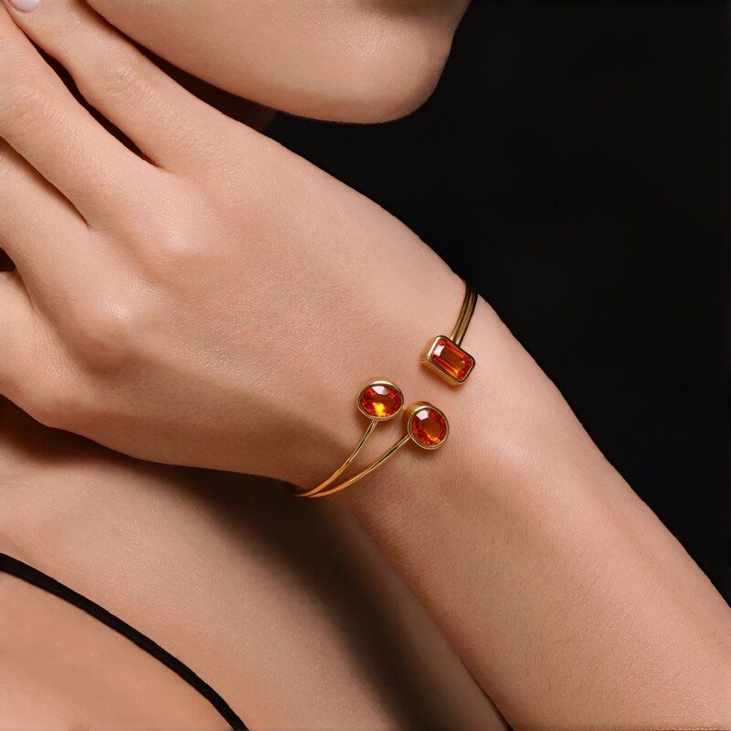 Brazalete en oro con Zafiro naranja de Ban Ka Cha