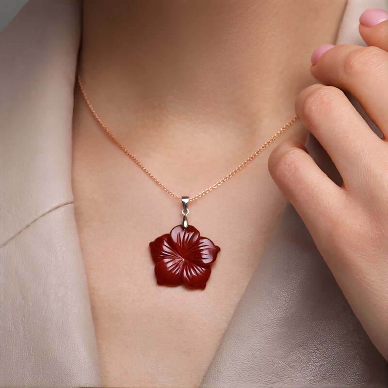 Roter Jaspis-Silberanhänger