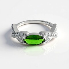 Anello in argento con Diopside Russo