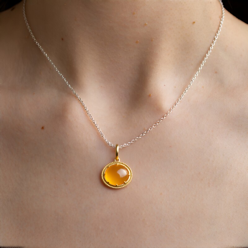 Colgante en plata con Cornalina