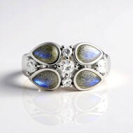 Blauer Maniry-Labradorit-Silberring (KM by Juwelo)
