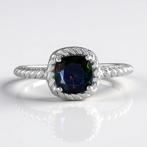 Anello in argento con Opale Mezezo