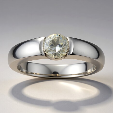Anello in argento con Kunzite Canarino