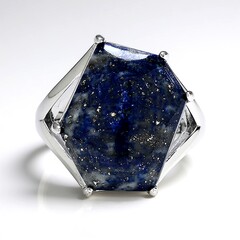 Anello in argento con Lapislazzuli