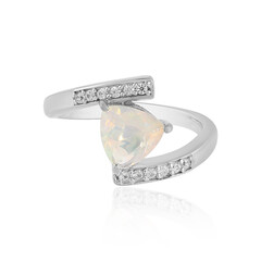 Anello in argento con Opale di Welo