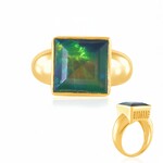 Zilveren ring met een Mezezo opaal (de Melo Essence)