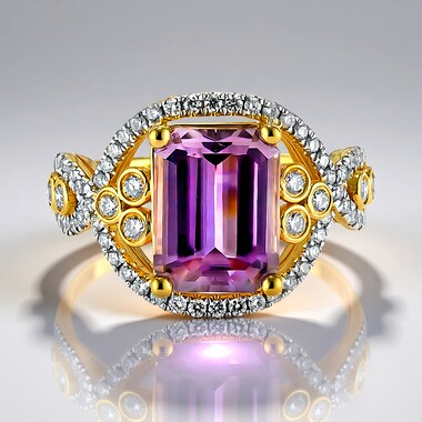 Anello in oro con Diasporo Rosa (AMAYANI)