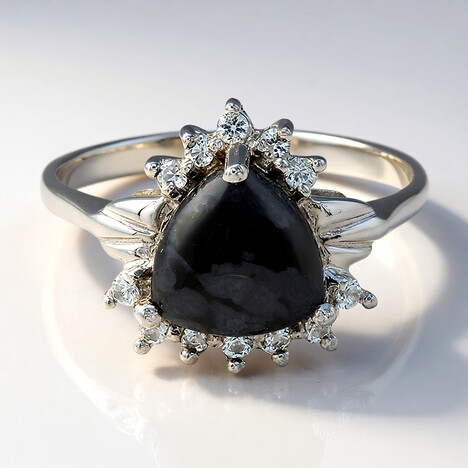 Anello in argento con Ossidiana Fiocco di Neve