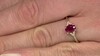 Anillo en oro con Rubí de Mozambique AAA (CIRARI)