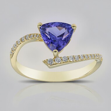 Anello in oro con Tanzanite AAA (CIRARI)