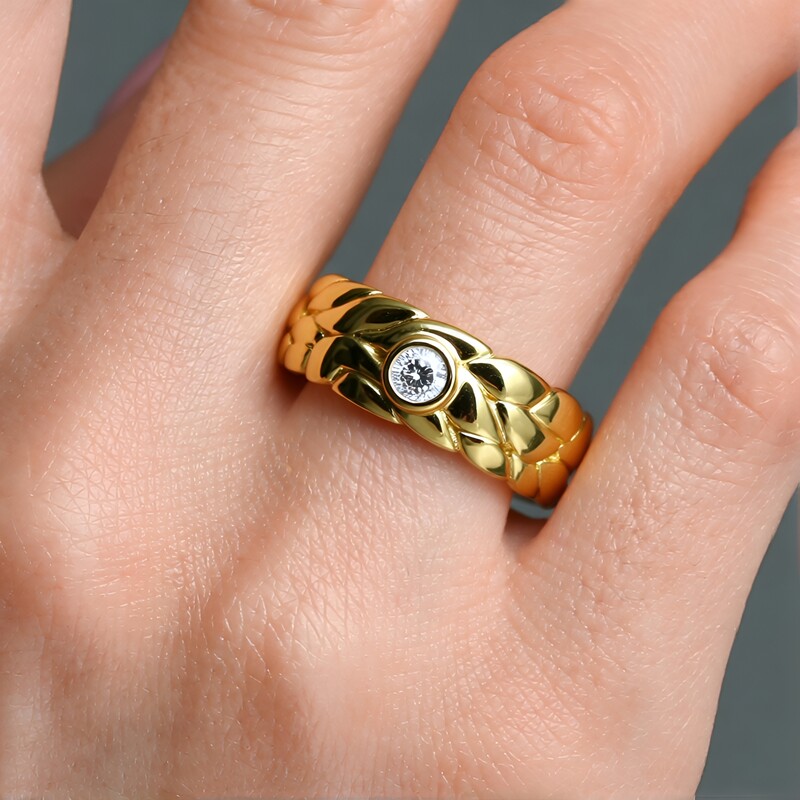 Anillo en oro con Diamante I2 (H) (de Melo Gold)