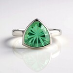Anello in argento con Fluorite Verde