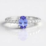 Anello in argento con Tanzanite