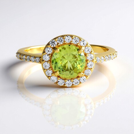 Anello in argento con Sfene