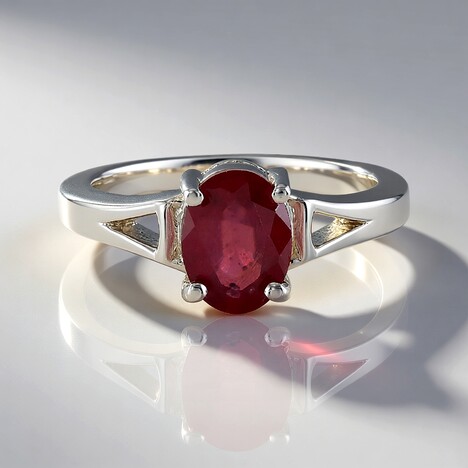 Bague en argent et Rubis de Madagascar