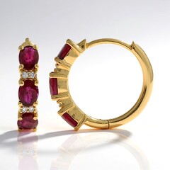 Orecchini in oro con Rubino Mozambico AAA (CIRARI)