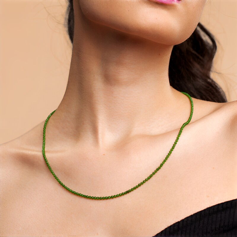 Collier en argent et Diopside de Russie