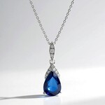 Collier en or et Saphir bleu de Ceylan