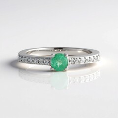 Anello in argento con Smeraldo Russo