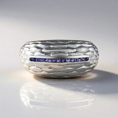 Anello in argento con Iolite