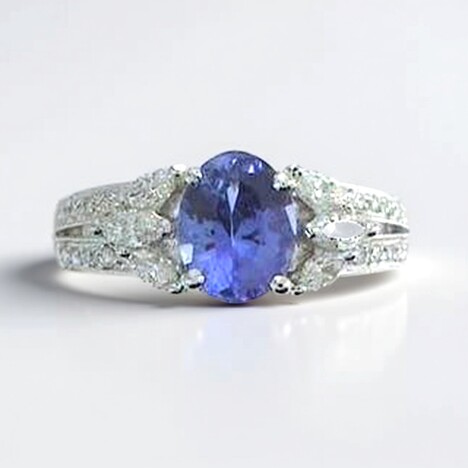 Anello in oro con Tanzanite AAA (CIRARI)
