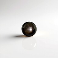 Gemma con Zaffiro Stellato Nero 0,9 ct