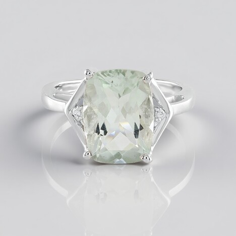 Anello in argento con Ametista Verde