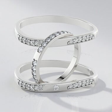 Anillo en plata con Zircón