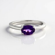 Anillo en plata con Amatista de Marruecos