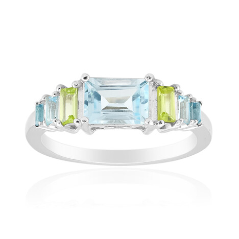 Zilveren ring met een hemel-blauwe topaas