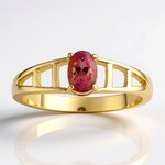 Anello in oro con Pezzottaite