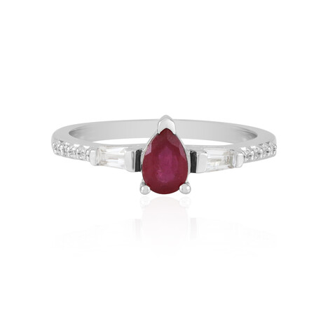 Anello in argento con Rubino del Madagascar