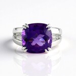 Anello in argento con Ametista Siberiana (de Melo Essence)