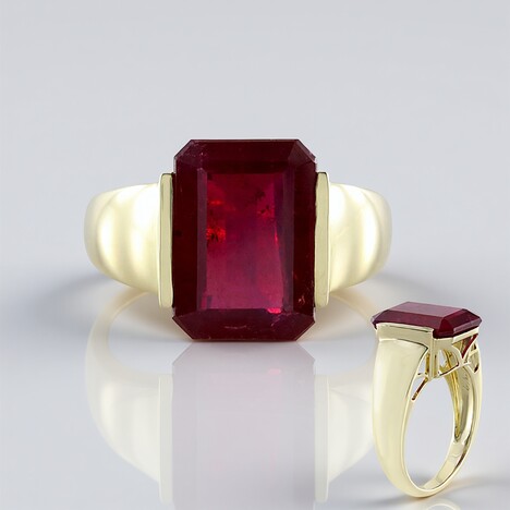 Anello in oro con Rubino del Madagascar (de Melo Gold)