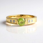 Anello in argento con Peridoto