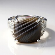 Anillo en plata con Ágata de Botsuana
