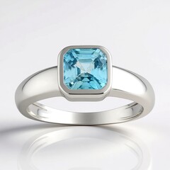 Anello in argento con Zircone Ratanakiri