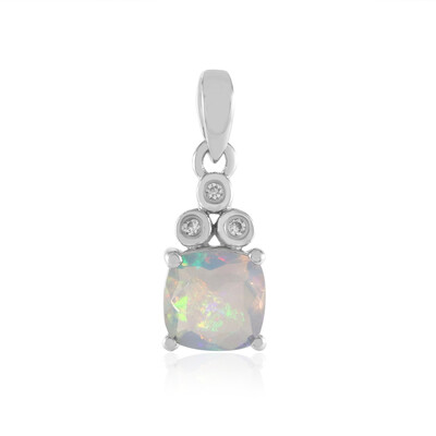 Welo Opal Silver Pendant