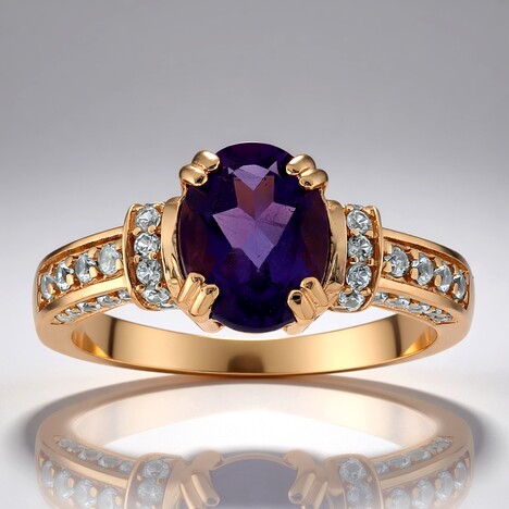 Anello in argento con Ametista del Marocco