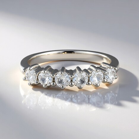 Anello in argento con Zircone