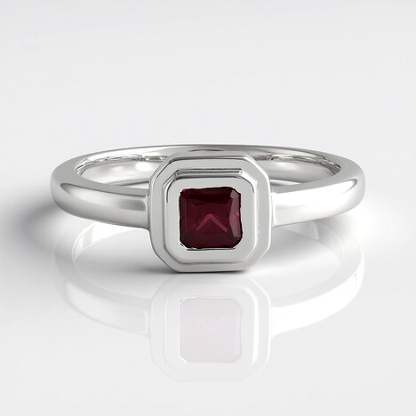 Anello in argento con Rodolite
