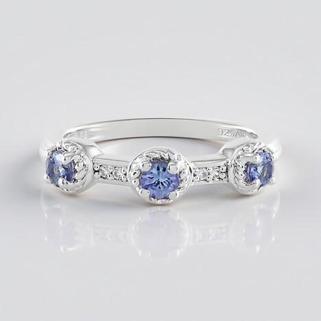 Anello in argento con Tanzanite
