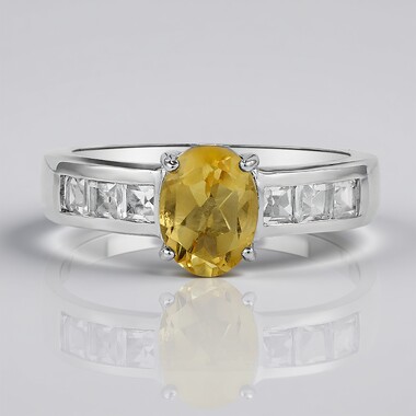 Anello in argento con Citrino
