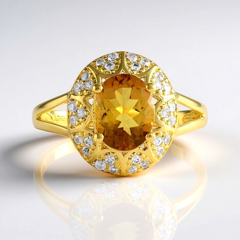 Anello in argento con Scapolite