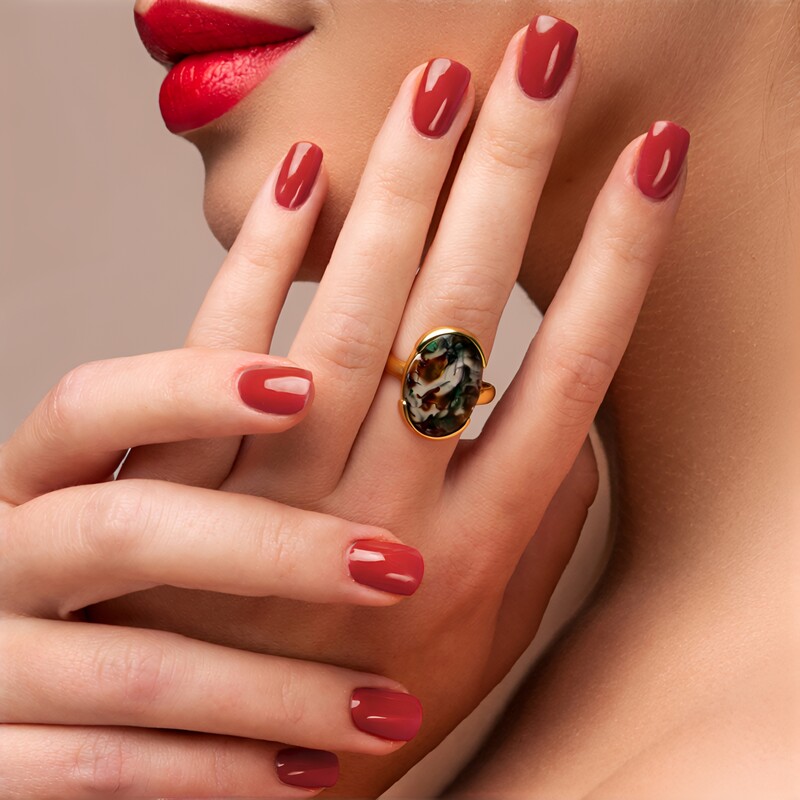 Anillo en plata con Calcedonia de Venus