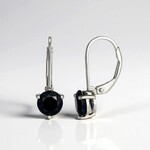 Boucles d'oreilles en argent et Saphir noir