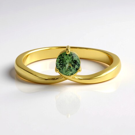 Anello in oro con Demantoide del Madagascar (John Ferry)